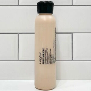Lancôme 240 Buff 6 (W) Teint Miracle Foundation